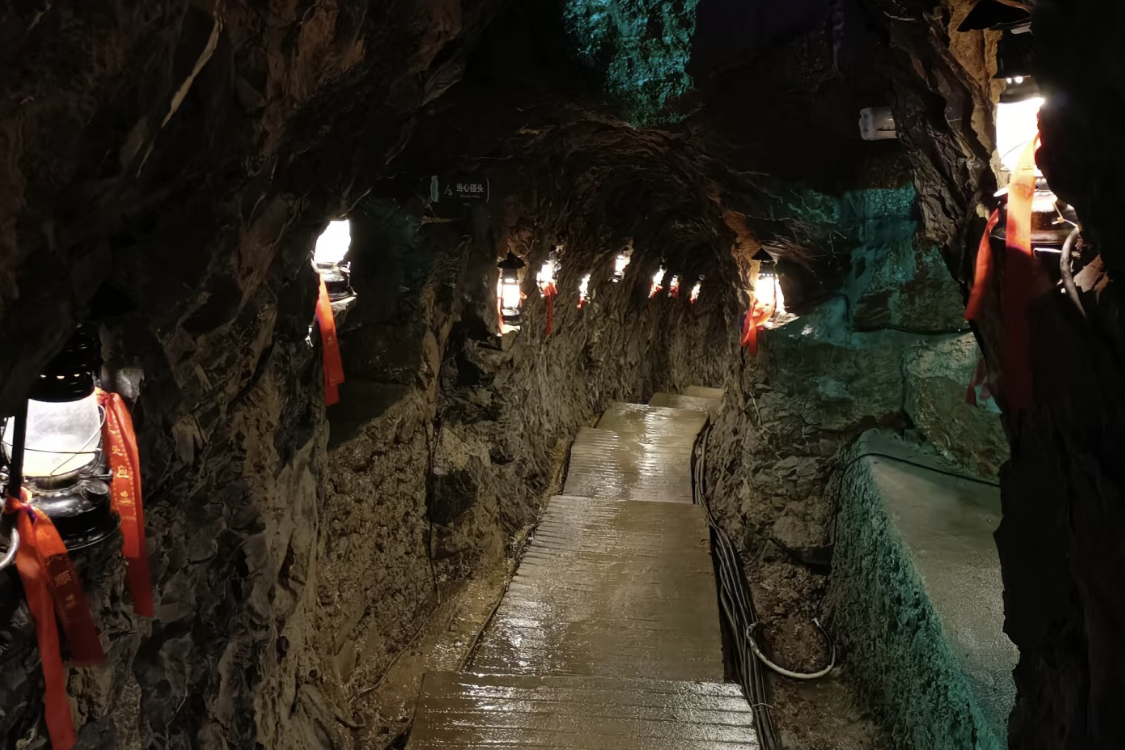 Xianfo Cave